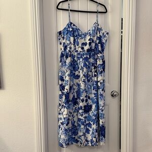 H&M Blue and White Linen blend Floral Midi Dress XL